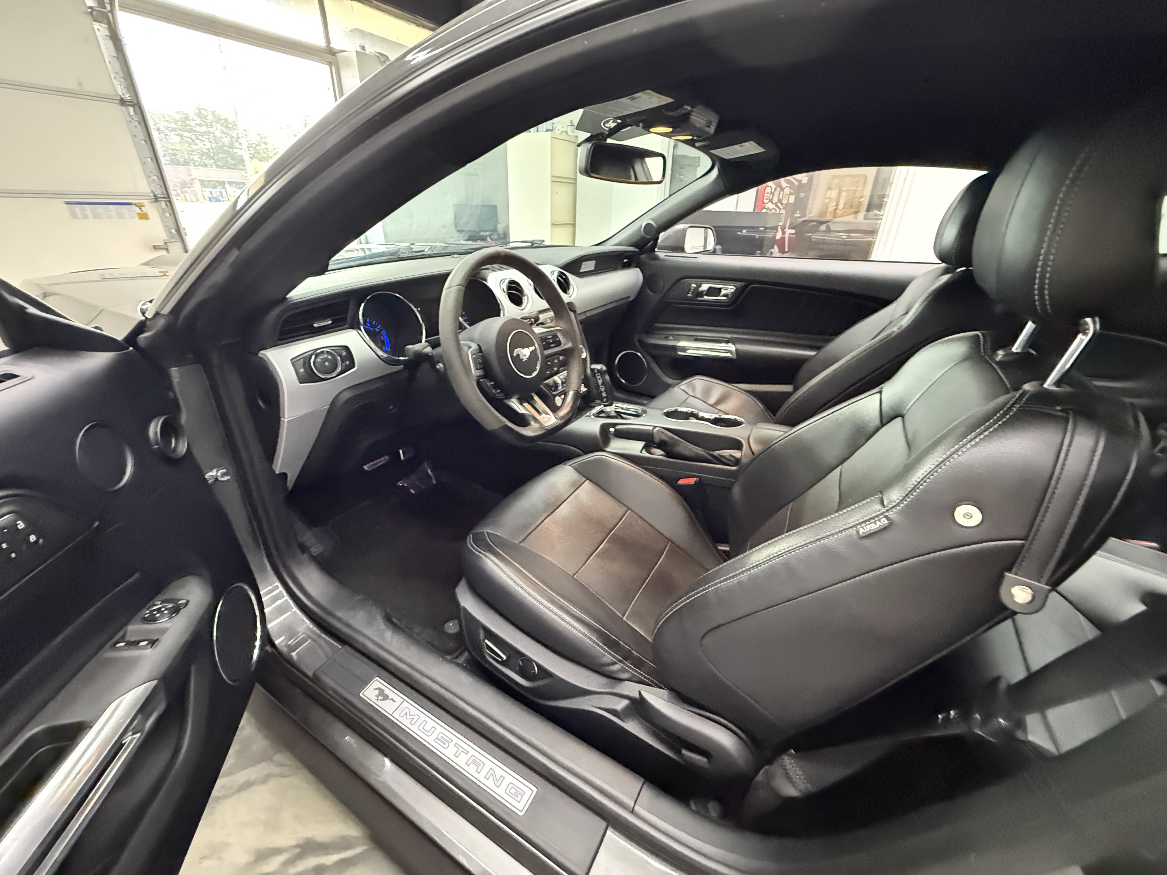 Used 2015 Ford Mustang GT Premium w/ Equipment Group 401A RWD image 10