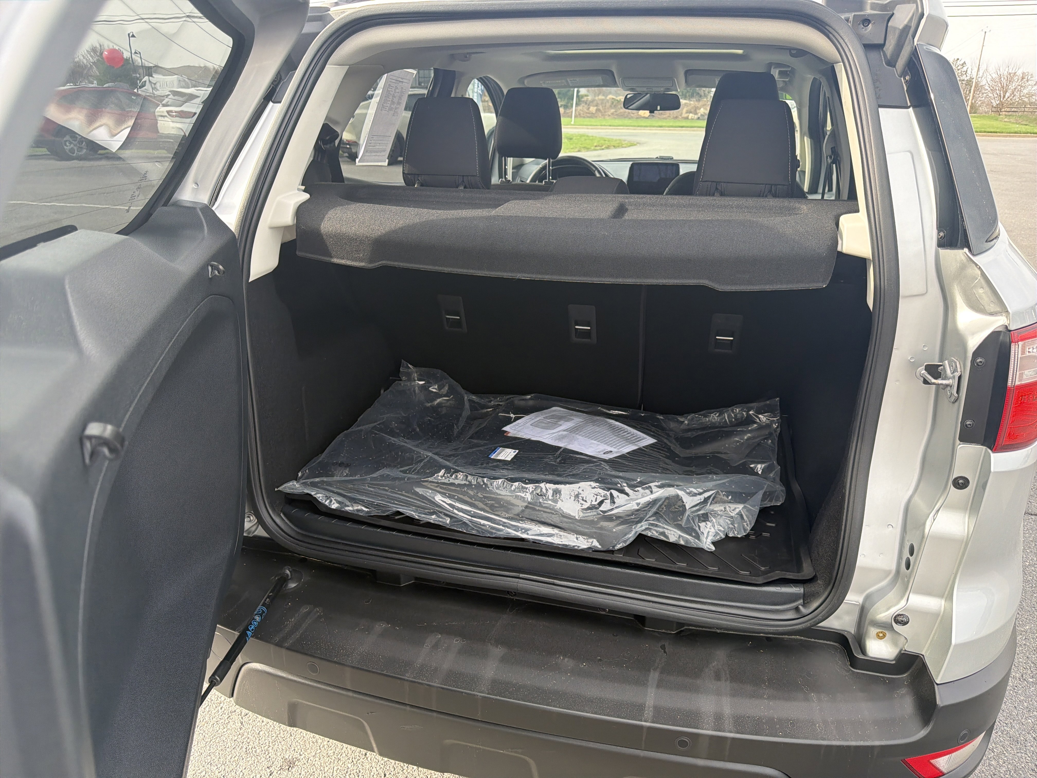 Certified 2019 Ford EcoSport SE w/ SE Convenience Package image 5