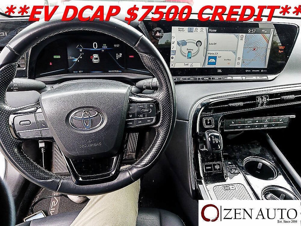 Used 2021 Toyota Mirai w/ Advanced Technology Package RWD image 6