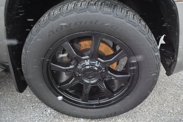 Used 2007 Chevrolet Suburban LT image 44