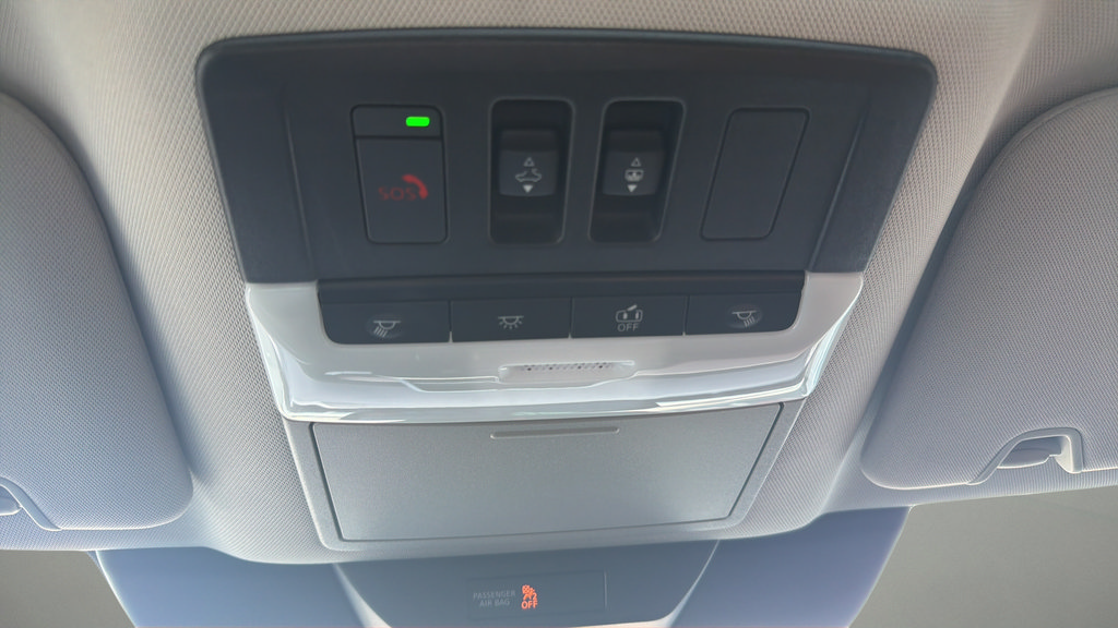 Certified 2024 Nissan Pathfinder Platinum AWD/4WD image 30