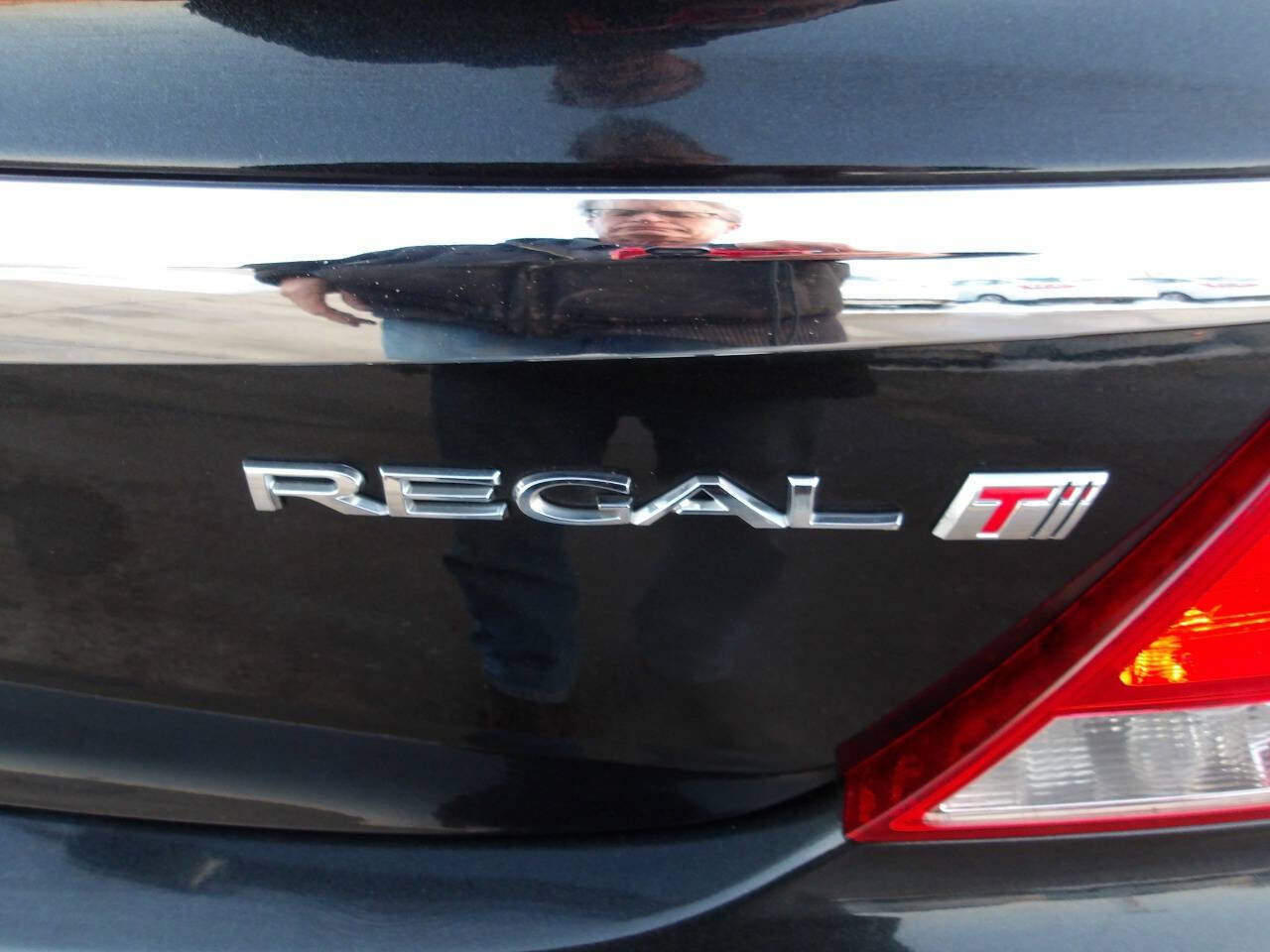 Used 2012 Buick Regal Premium image 37