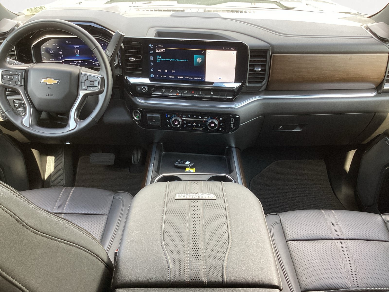 Used 2024 Chevrolet Silverado 3500 High Country w/ High Country Premium Package AWD/4WD image 4