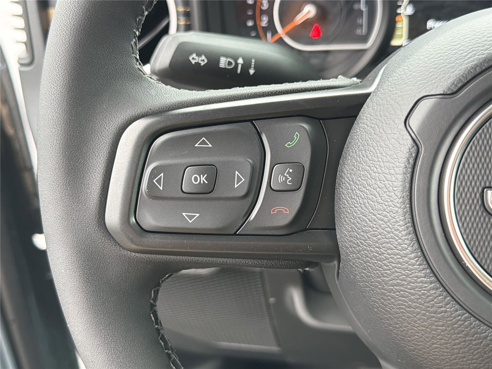 New 2026 Jeep Gladiator Sahara image 22