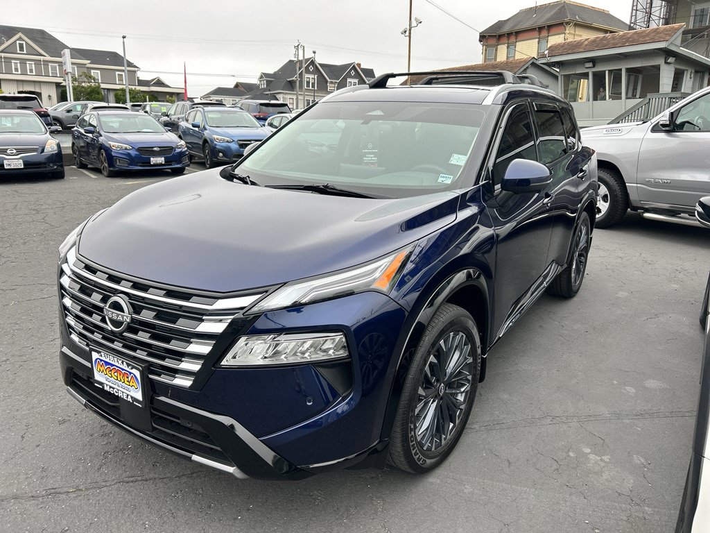 Used 2025 Nissan Rogue Platinum