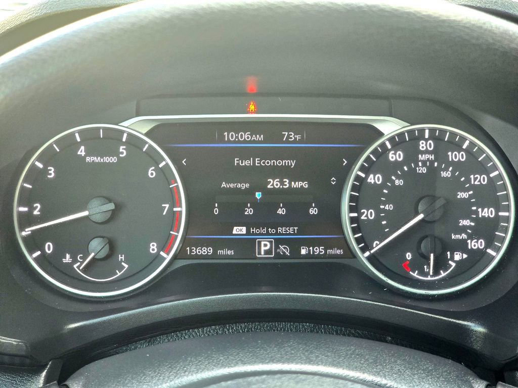 Used 2024 Nissan Sentra SV image 6