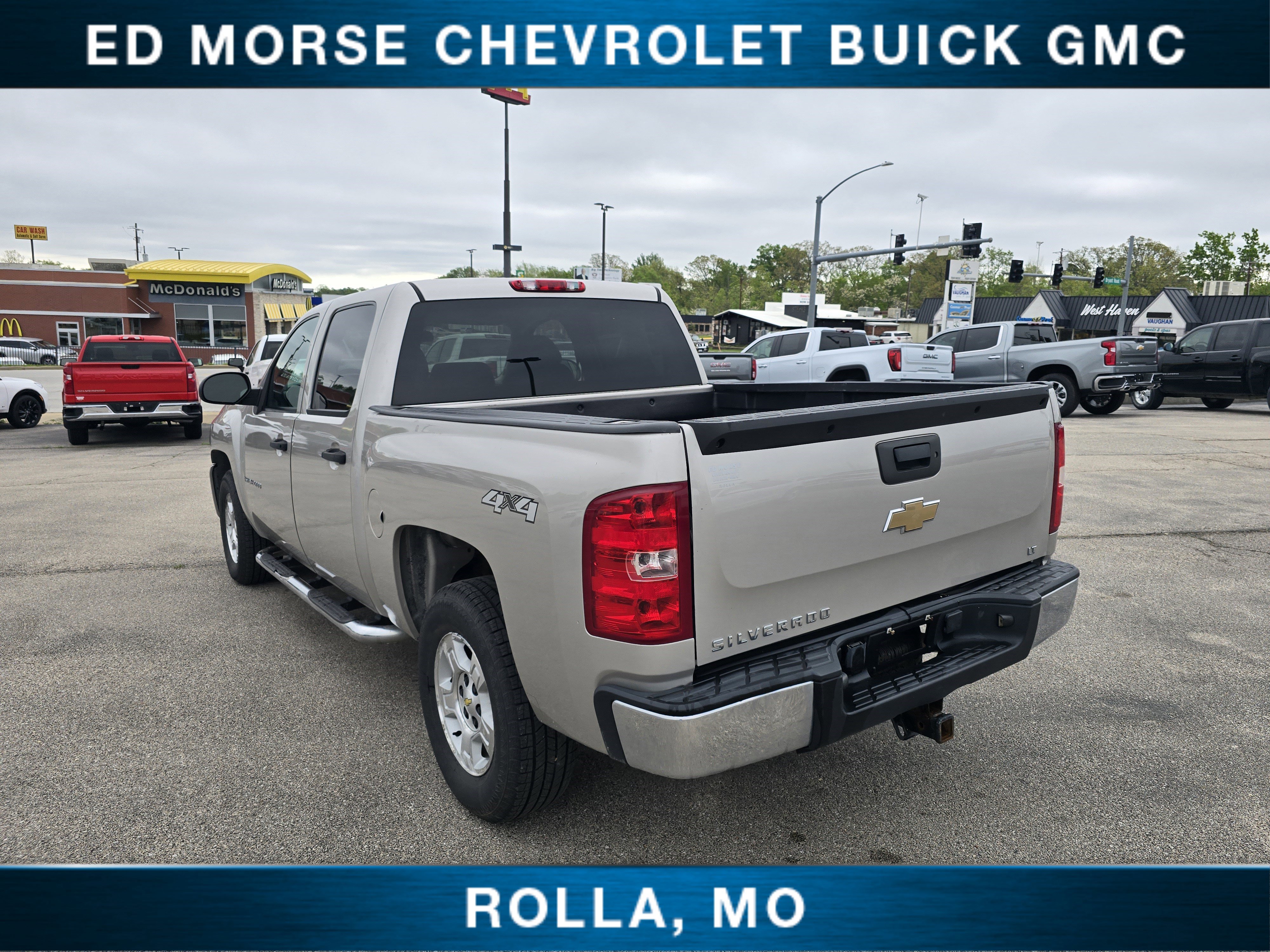 Used 2007 Chevrolet Silverado 1500 LT w/ 1LT Convenience Package AWD/4WD image 5