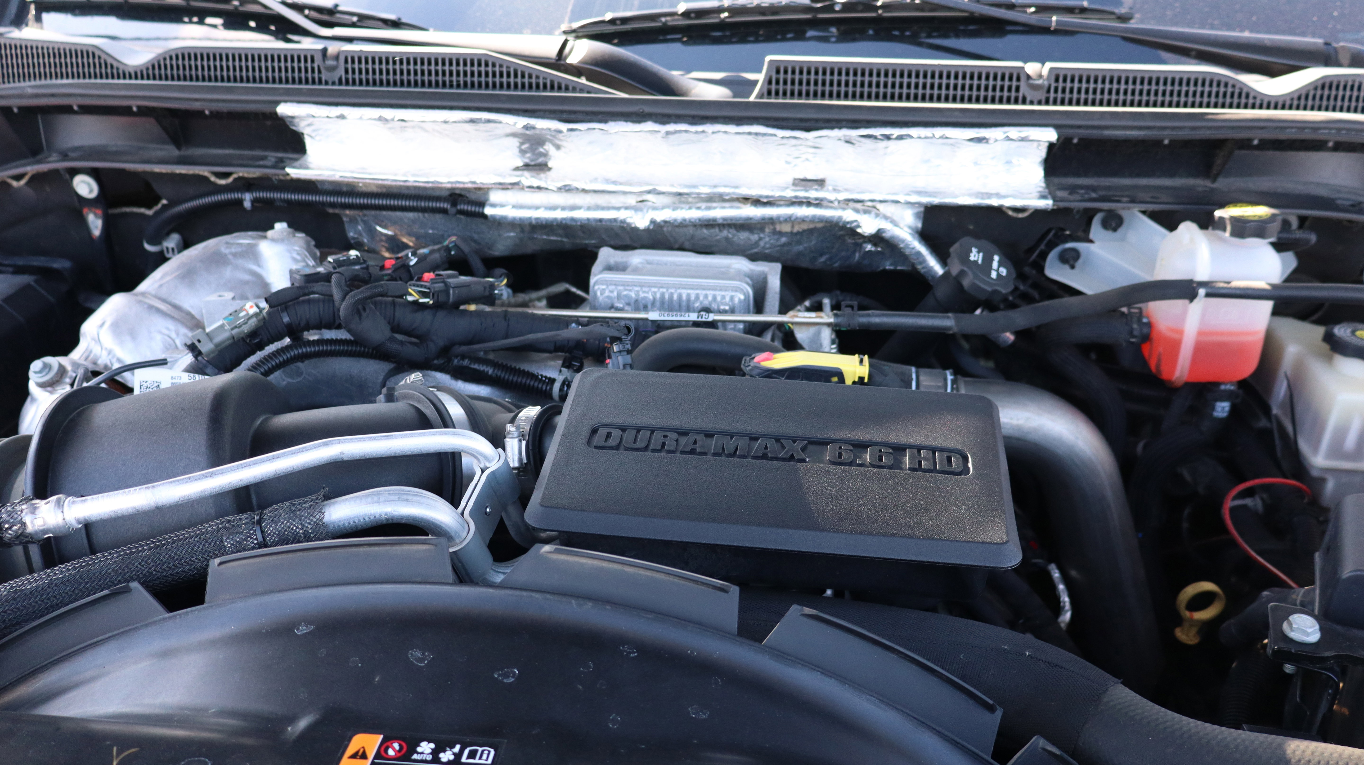 Used 2020 GMC Sierra 3500 Denali w/ Denali Ultimate Package image 18