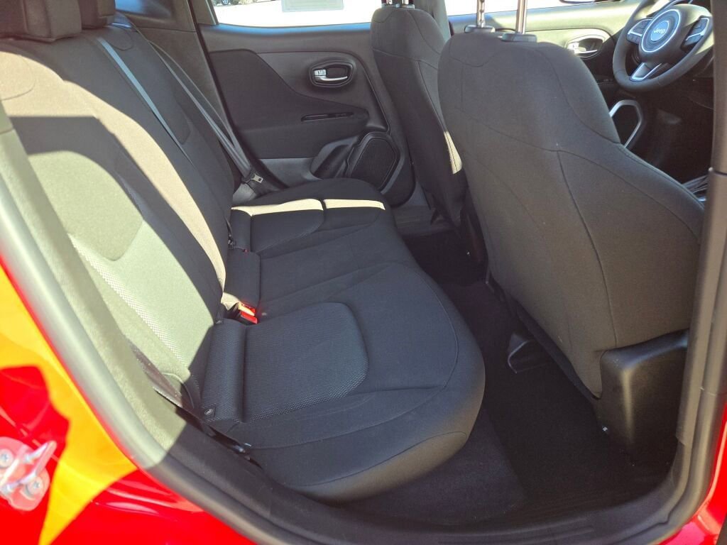 Used 2021 Jeep Renegade Sport AWD/4WD image 12