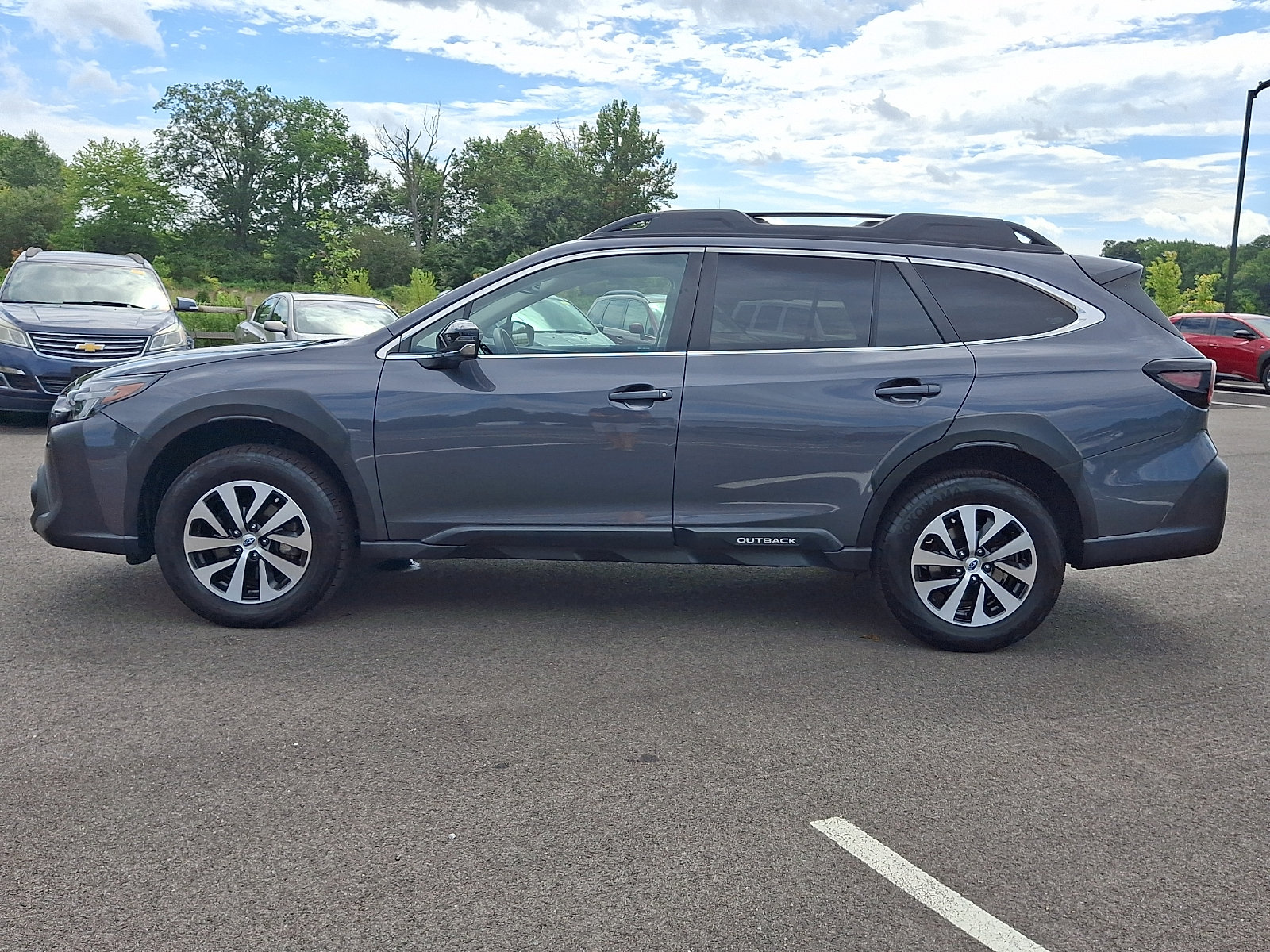 Certified 2023 Subaru Outback Premium AWD/4WD image 4