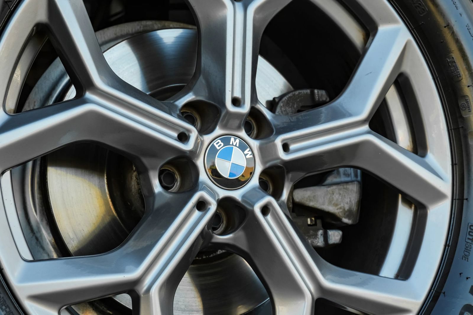 Used 2023 BMW X3 xDrive30i w/ Premium Package w/ZPA AWD/4WD image 89