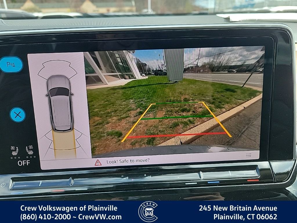 New 2026 Volkswagen Atlas SE image 7