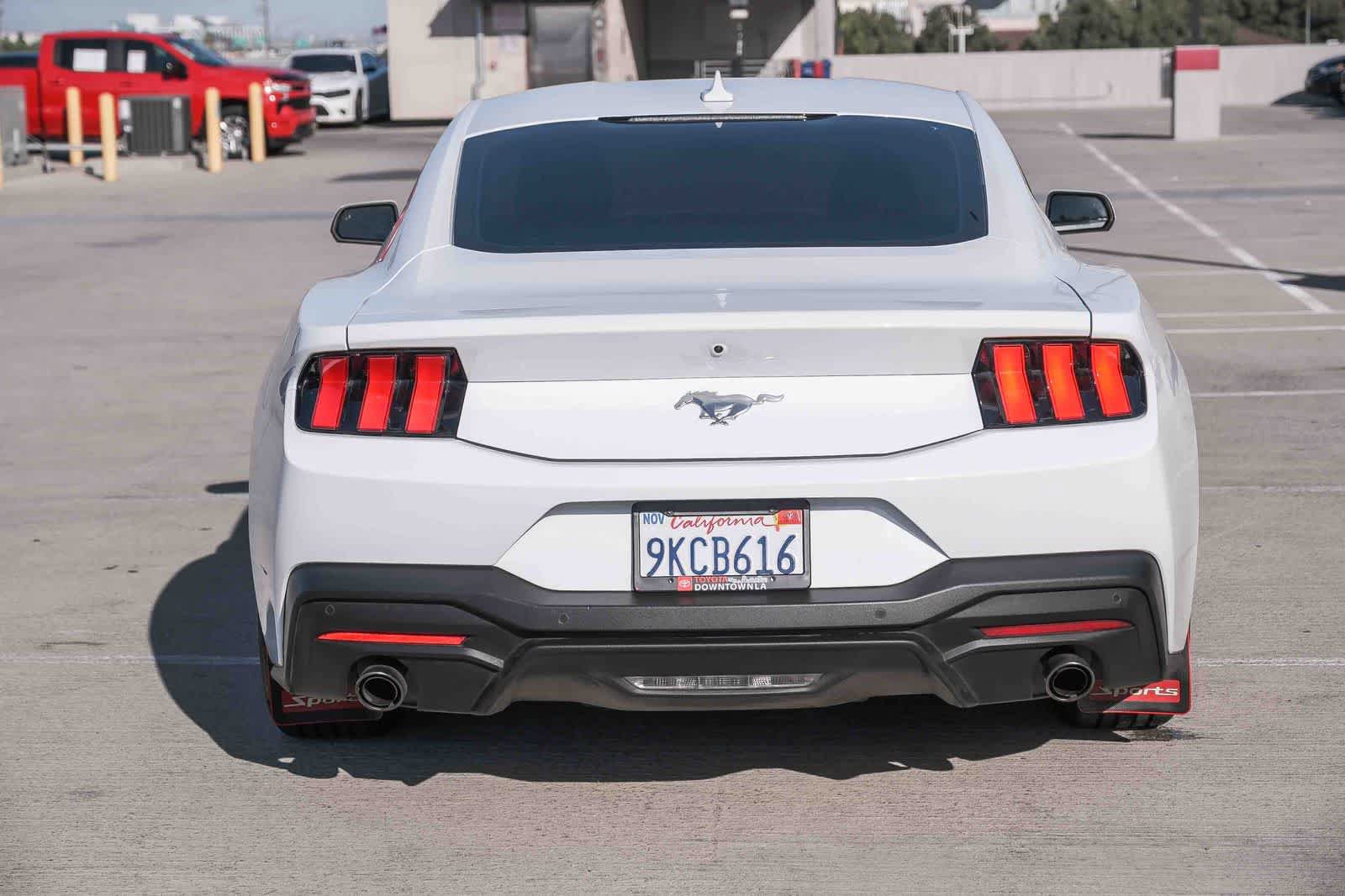 Used 2024 Ford Mustang Coupe RWD image 5