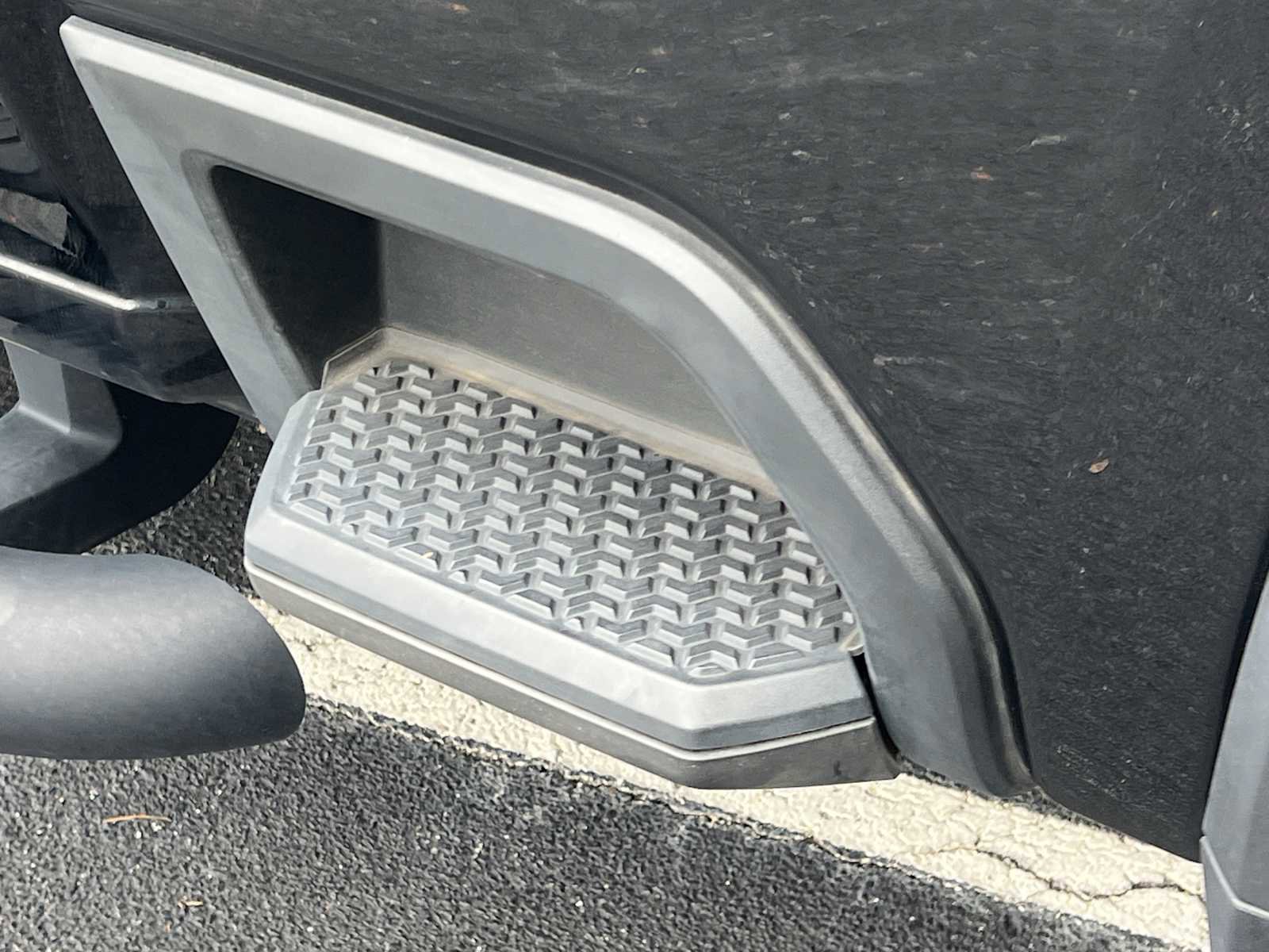 Used 2022 Chevrolet Silverado 2500 LTZ w/ LTZ Plus Package image 29