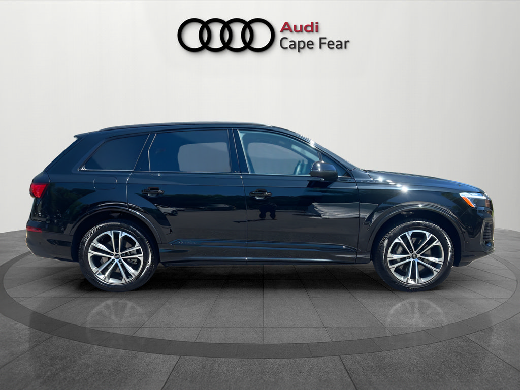 Certified 2026 Audi Q7 3.0T Premium w/ Convenience Plus Package AWD/4WD image 5