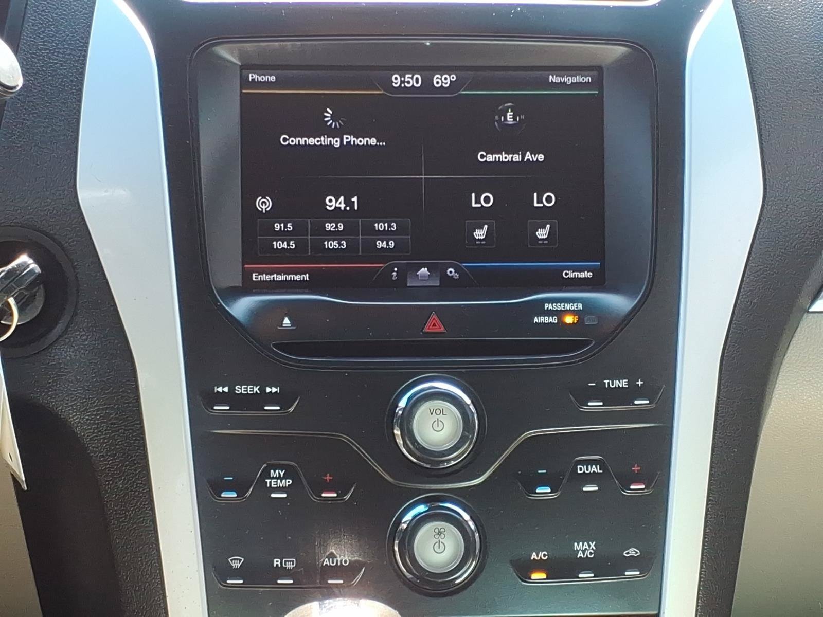 Used 2013 Ford Explorer XLT AWD/4WD image 6