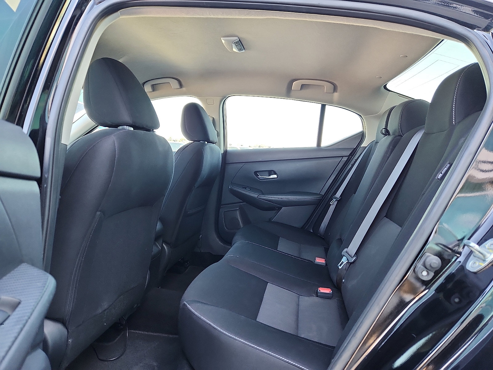 Used 2021 Nissan Sentra SV image 12