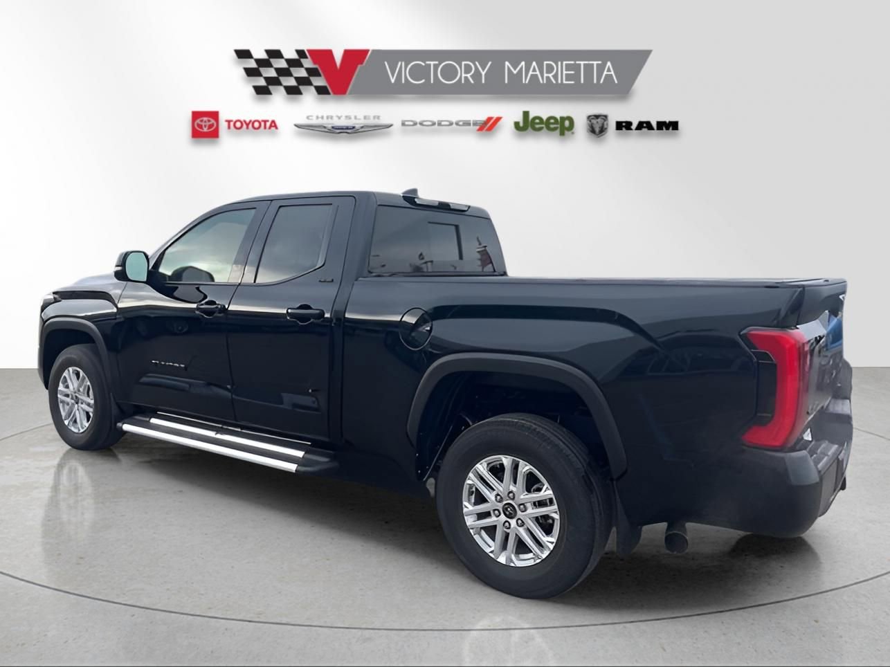 Used 2024 Toyota Tundra SR5 w/ SR5 Premium Package image 3