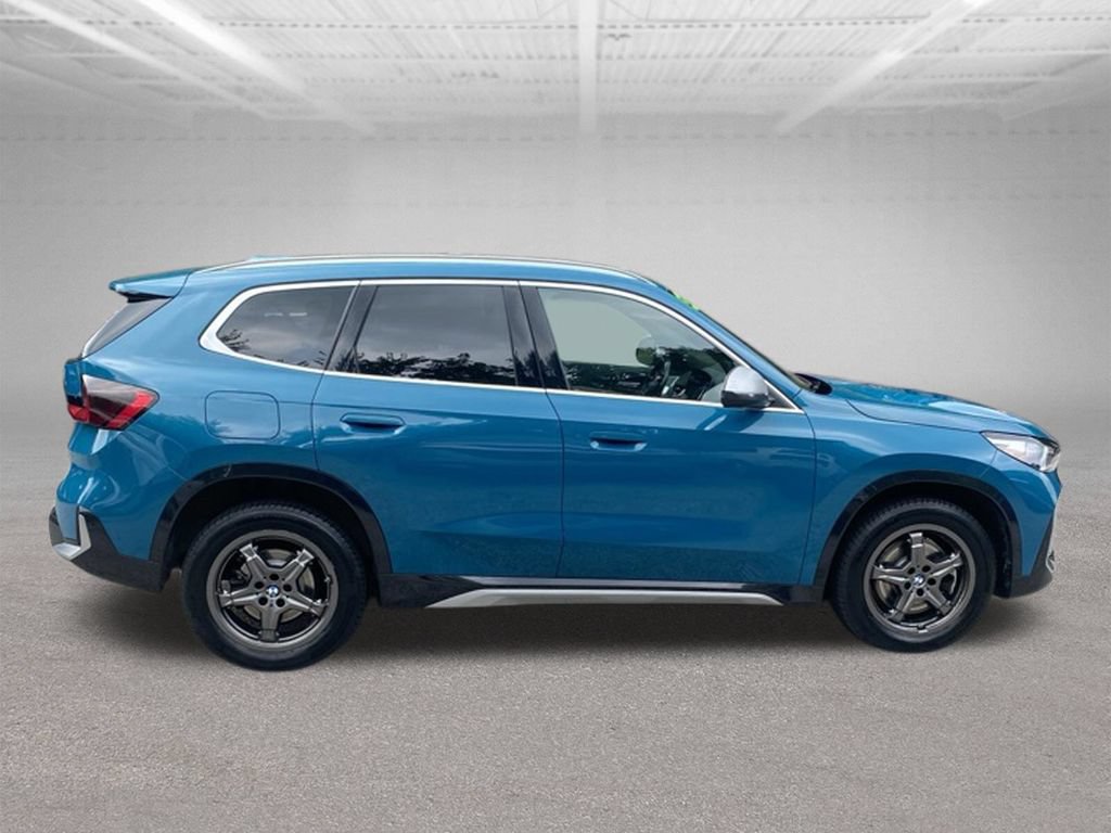 Used 2023 BMW X1 xDrive28i w/ Premium Package AWD/4WD image 7