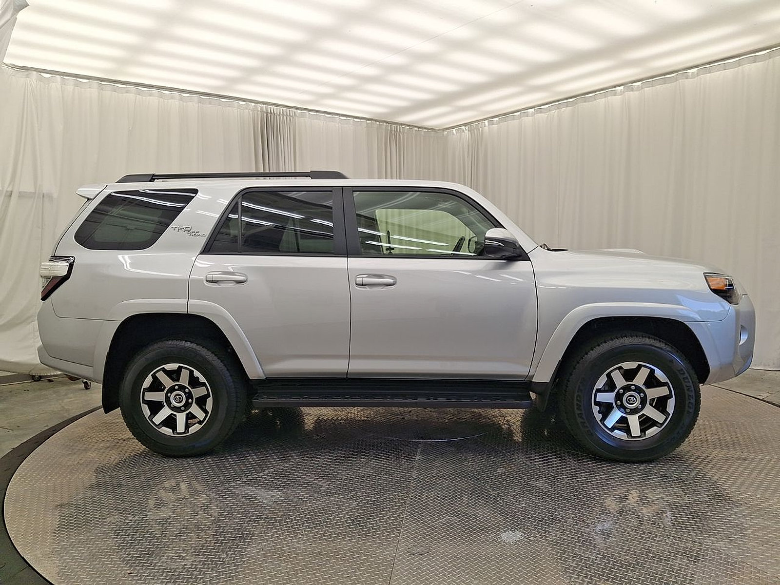 Certified 2024 Toyota 4Runner TRD Off-Road Premium AWD/4WD image 26