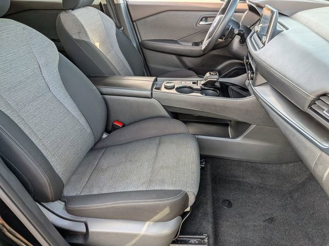 Used 2023 Nissan Rogue SV image 33