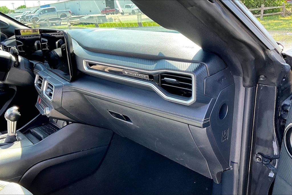 Used 2024 Ford Mustang Premium RWD image 15