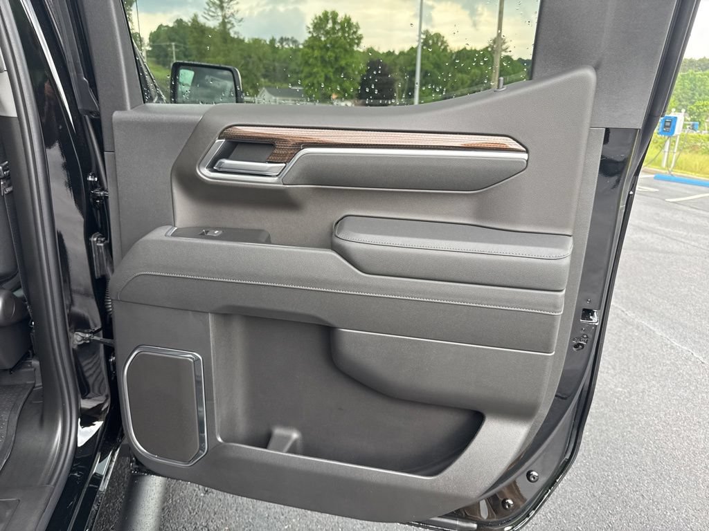 New 2026 Chevrolet Silverado 1500 RST w/ RST Select Package AWD/4WD image 29