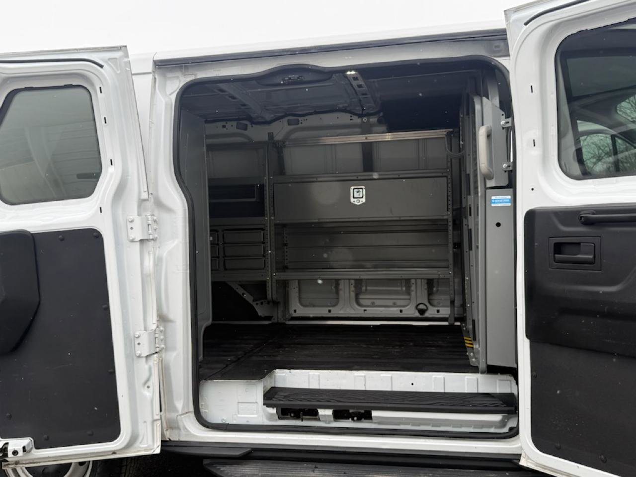 Used 2016 Ford Transit 150 130 Low Roof image 7