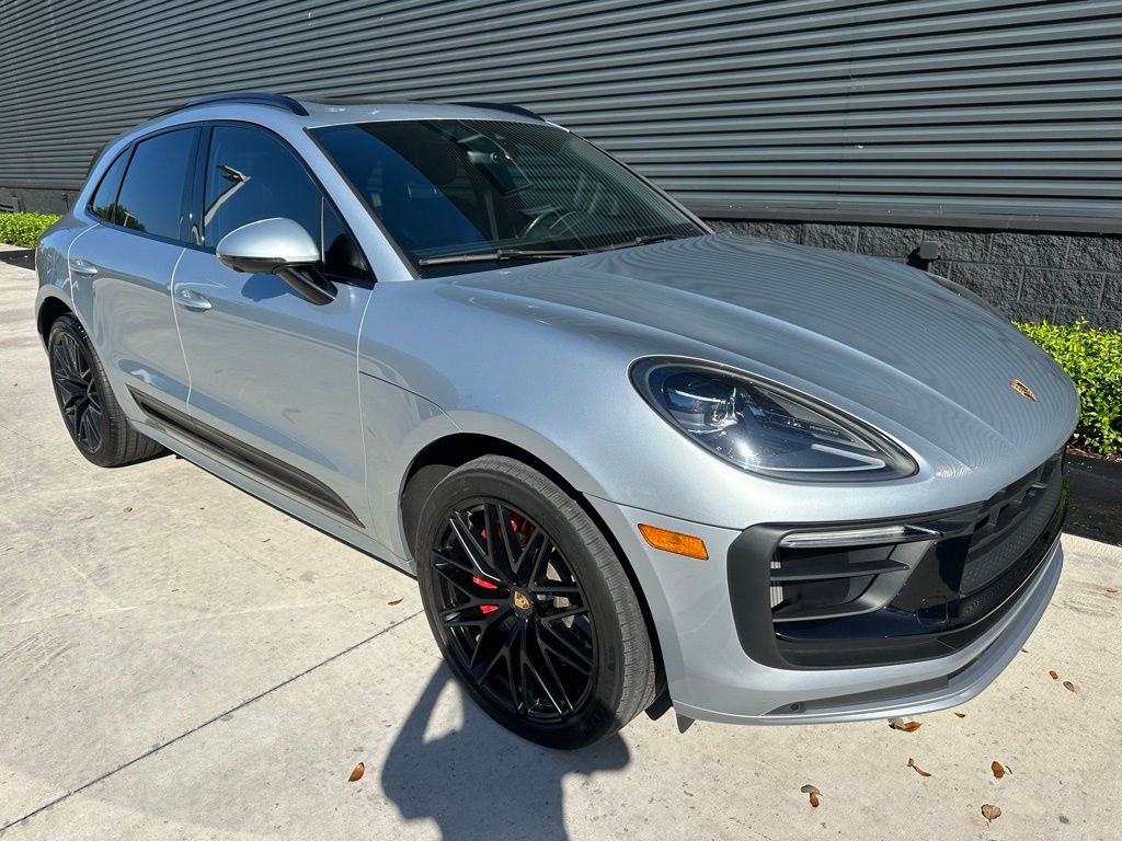 Certified 2023 Porsche Macan GTS AWD/4WD image 11