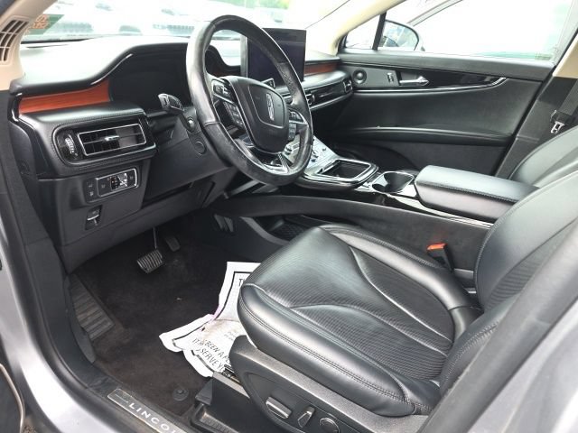 Used 2021 Lincoln Nautilus Reserve AWD/4WD image 10