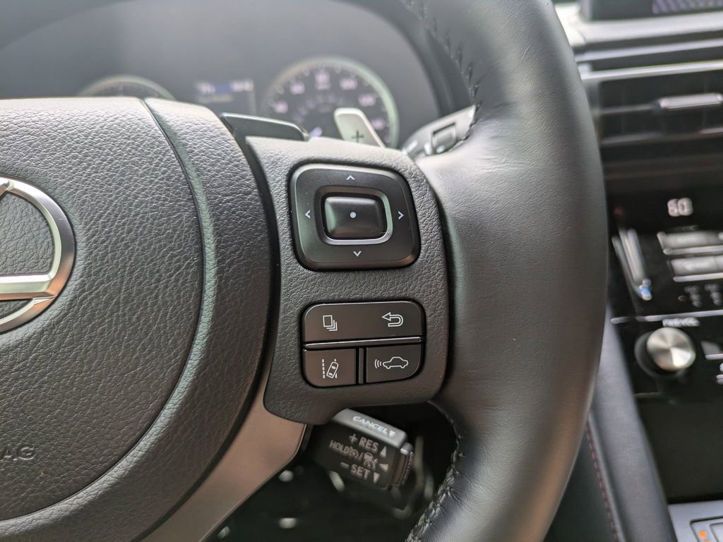 Used 2025 Lexus IS 300 w/ Premium Package RWD image 27
