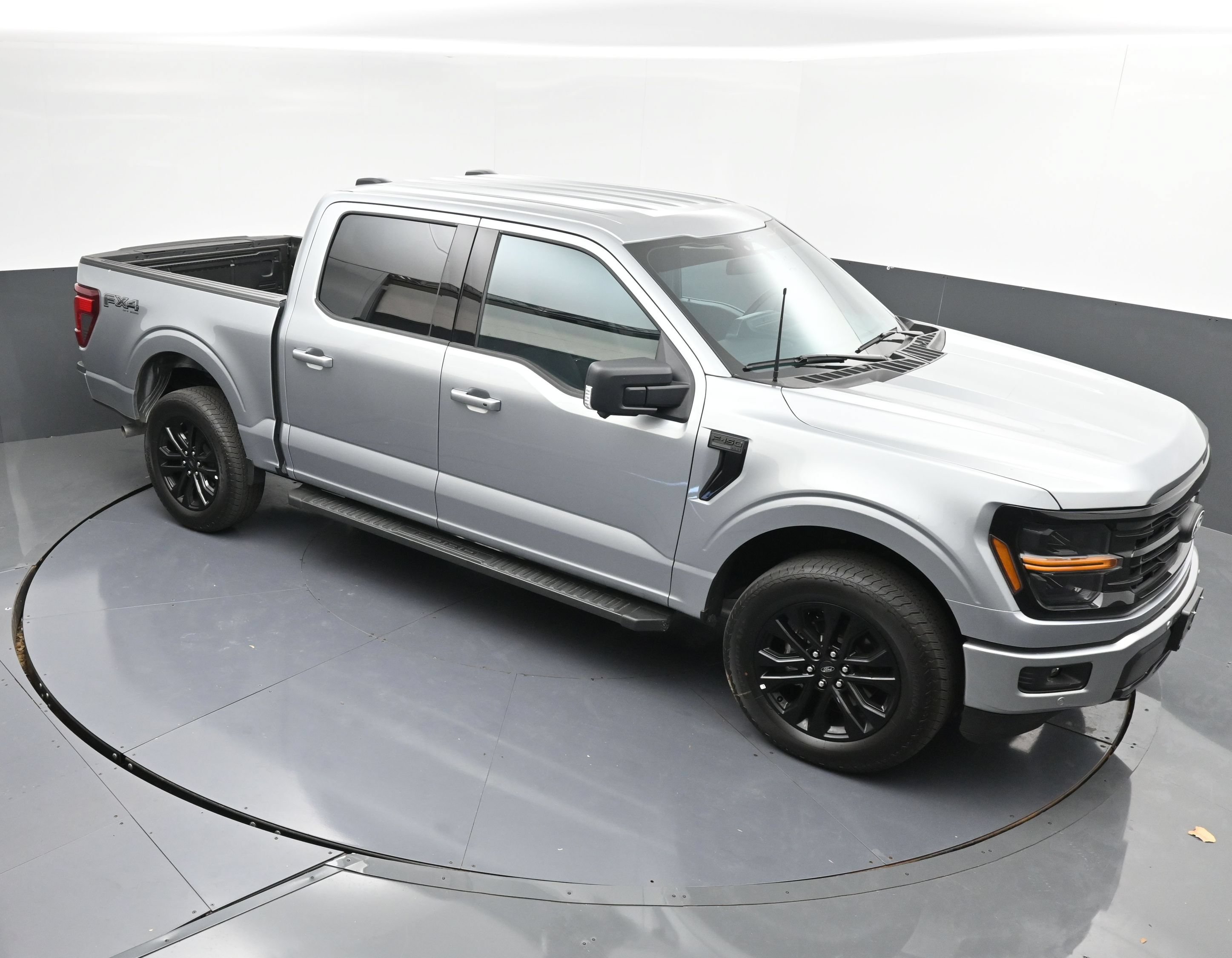 Used 2026 Ford F150 XLT w/ Equipment Group 302A MID AWD/4WD image 32