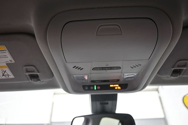 Used 2020 Chevrolet Equinox LT FWD image 6