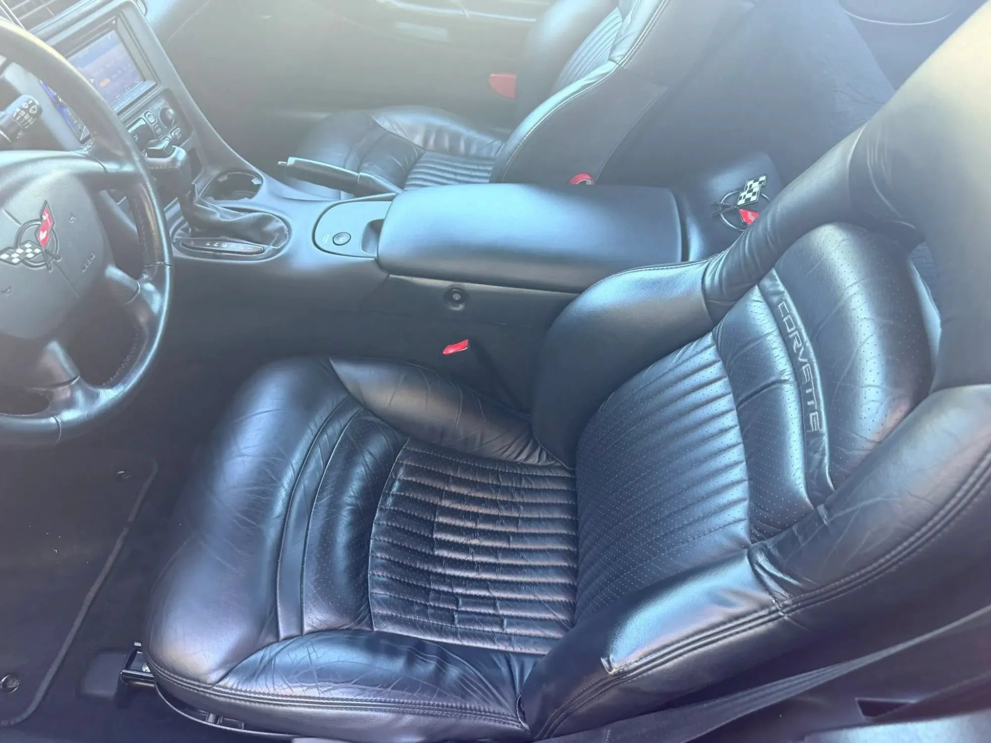 Used 1999 Chevrolet Corvette Coupe w/ Memory Pkg RWD image 19