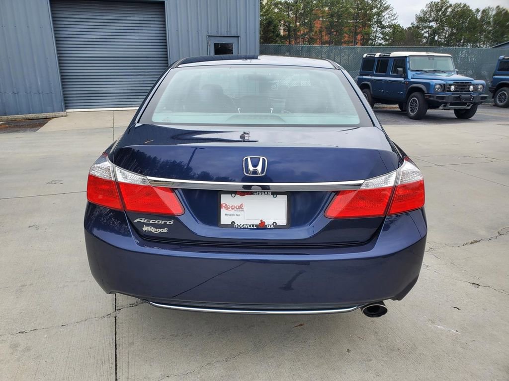 Used 2015 Honda Accord EX image 7