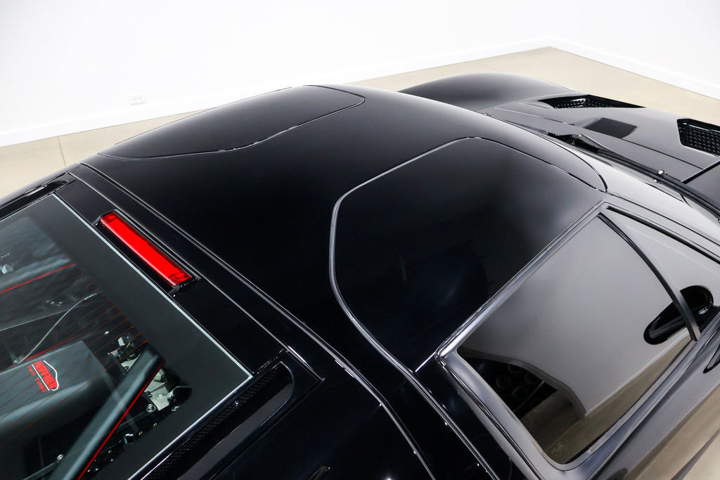 Used 2006 Ford GT RWD image 97