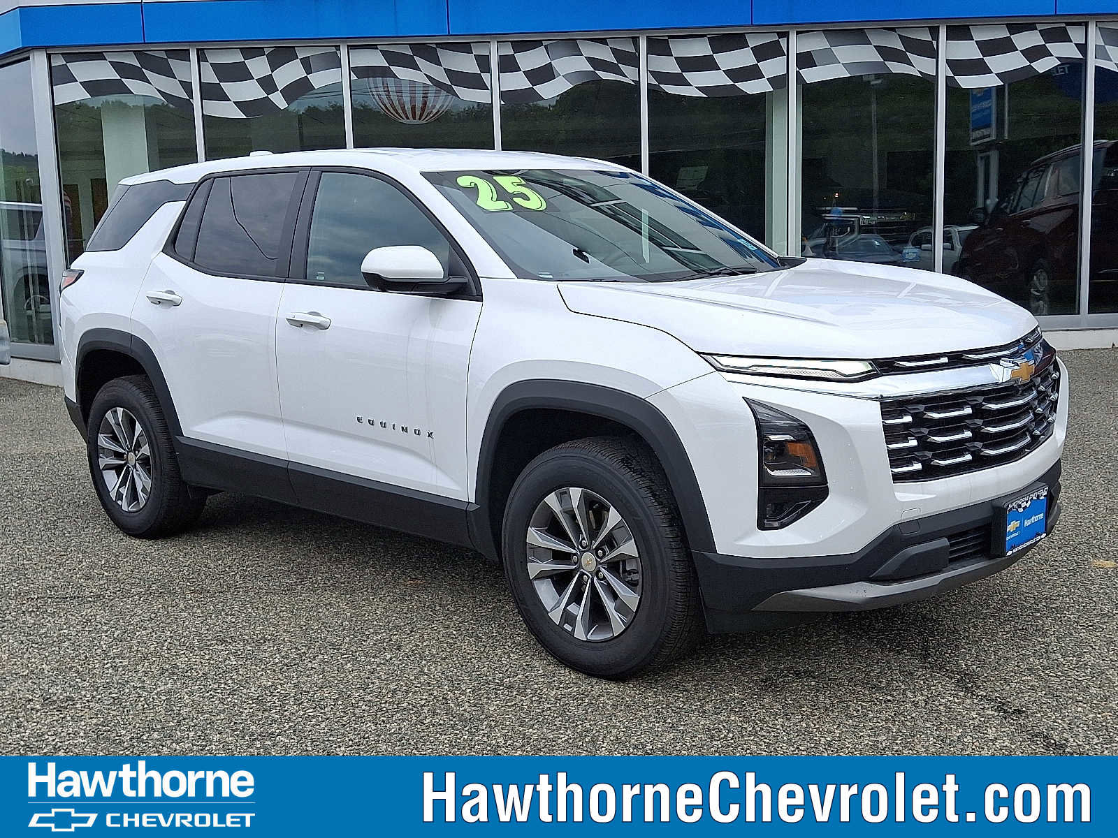 Used 2025 Chevrolet Equinox LT w/ Safety and Technology Package image 1