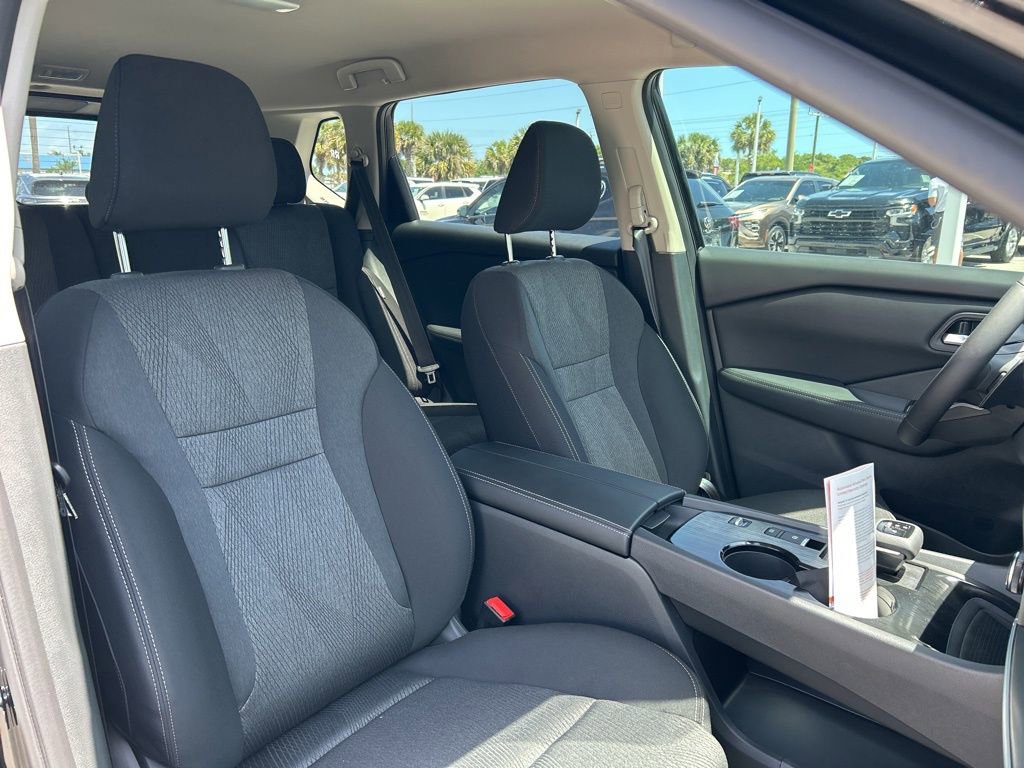 New 2026 Nissan Rogue SV image 44