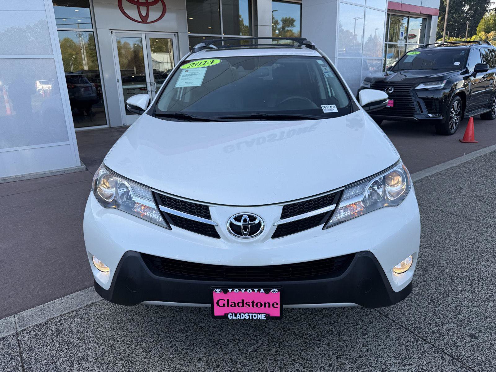 Used 2014 Toyota RAV4 Limited AWD/4WD image 37