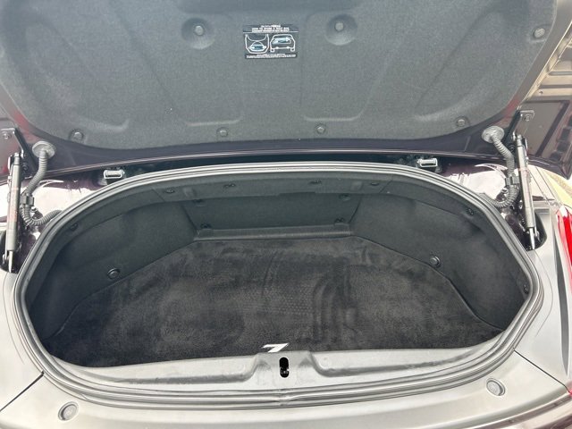 Used 2017 Nissan 370Z Touring image 11