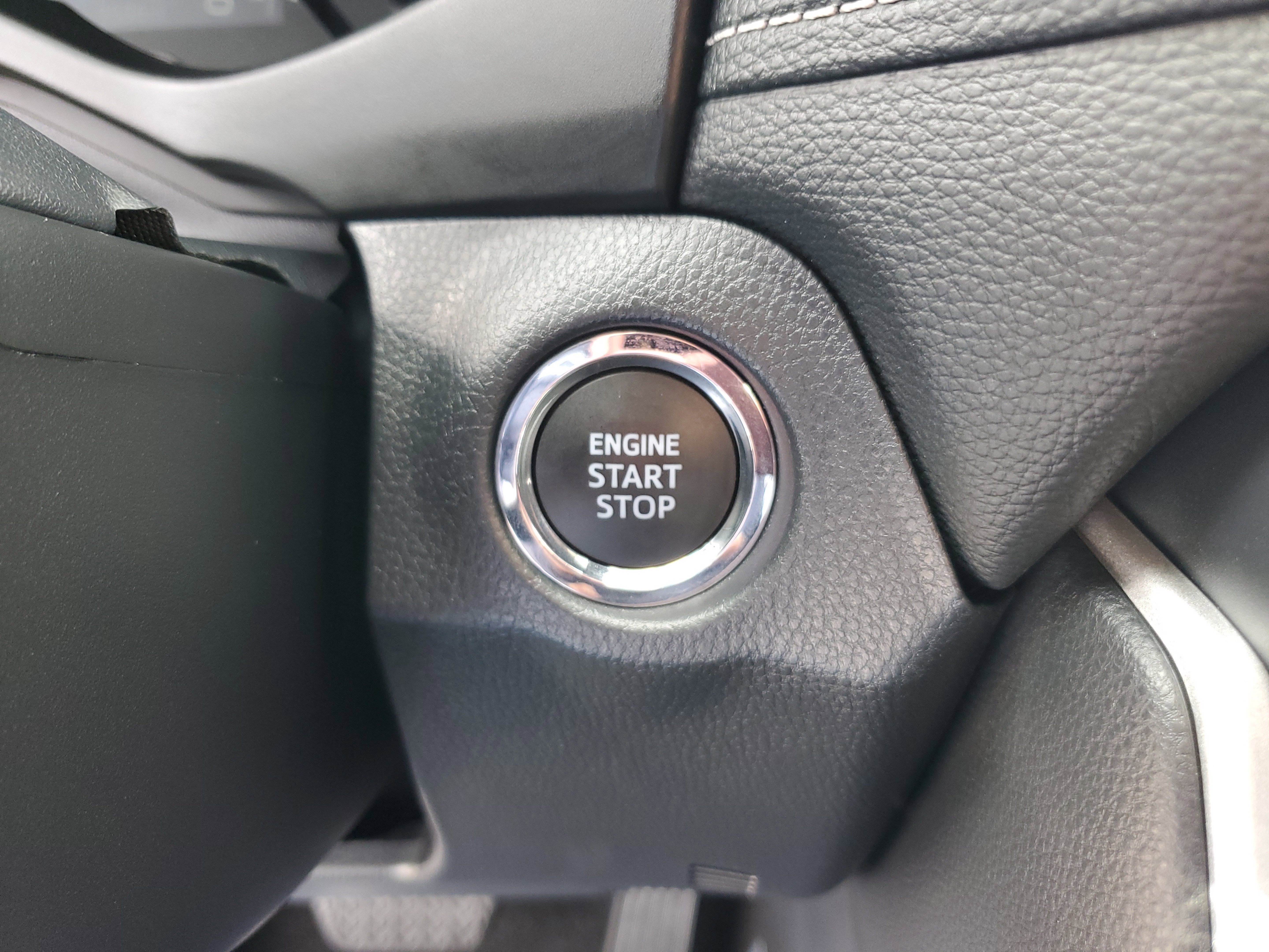 Used 2024 Toyota RAV4 XLE image 22