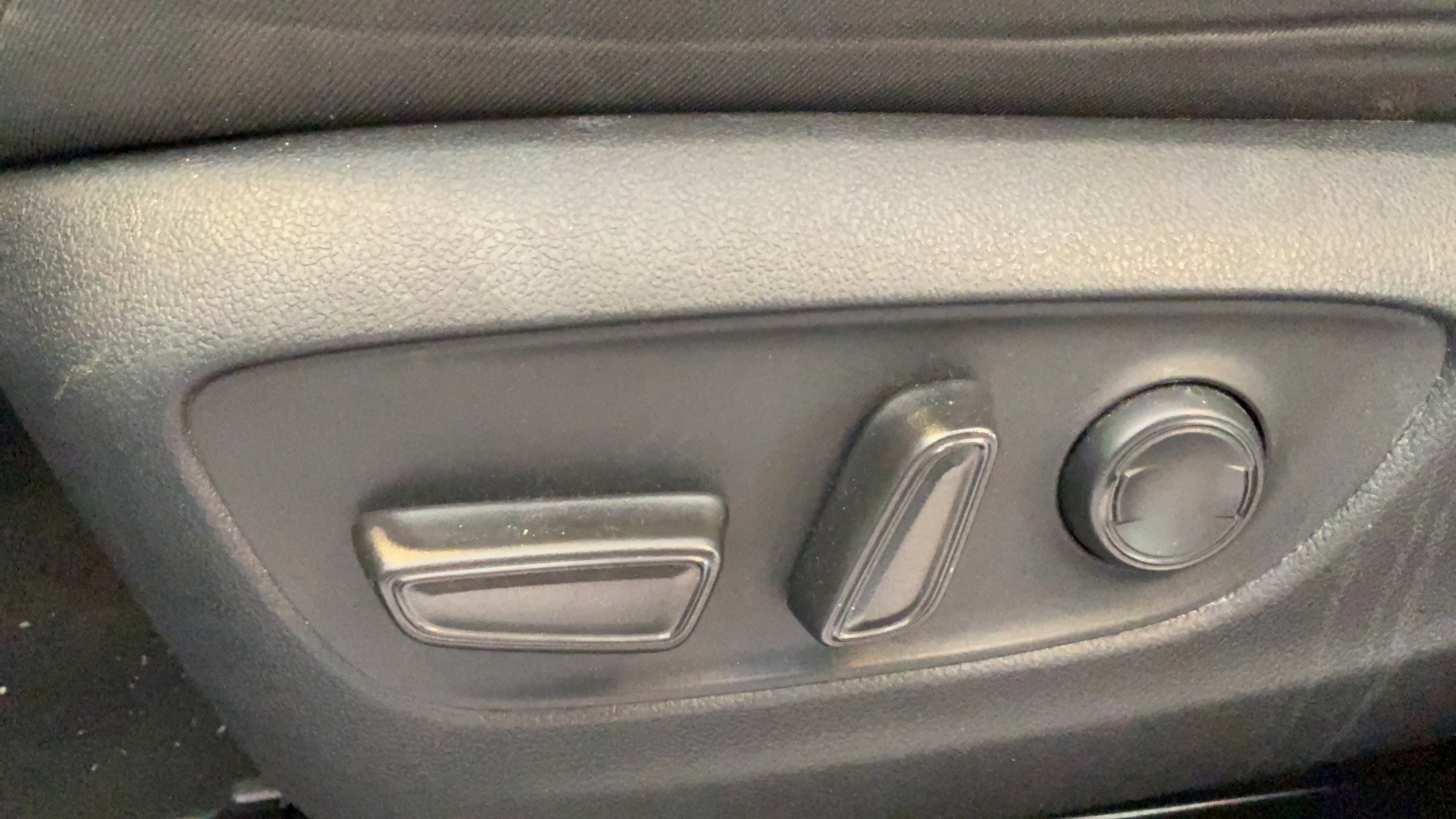 Certified 2024 Toyota RAV4 XLE FWD image 22