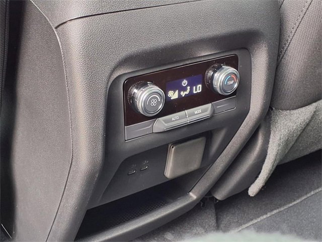 New 2026 GMC Acadia Elevation image 20
