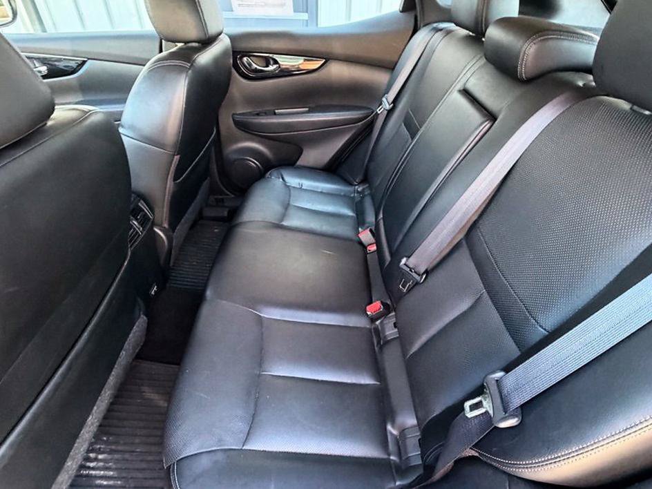 Used 2019 Nissan Rogue Sport SL w/ Premium Package AWD/4WD image 19