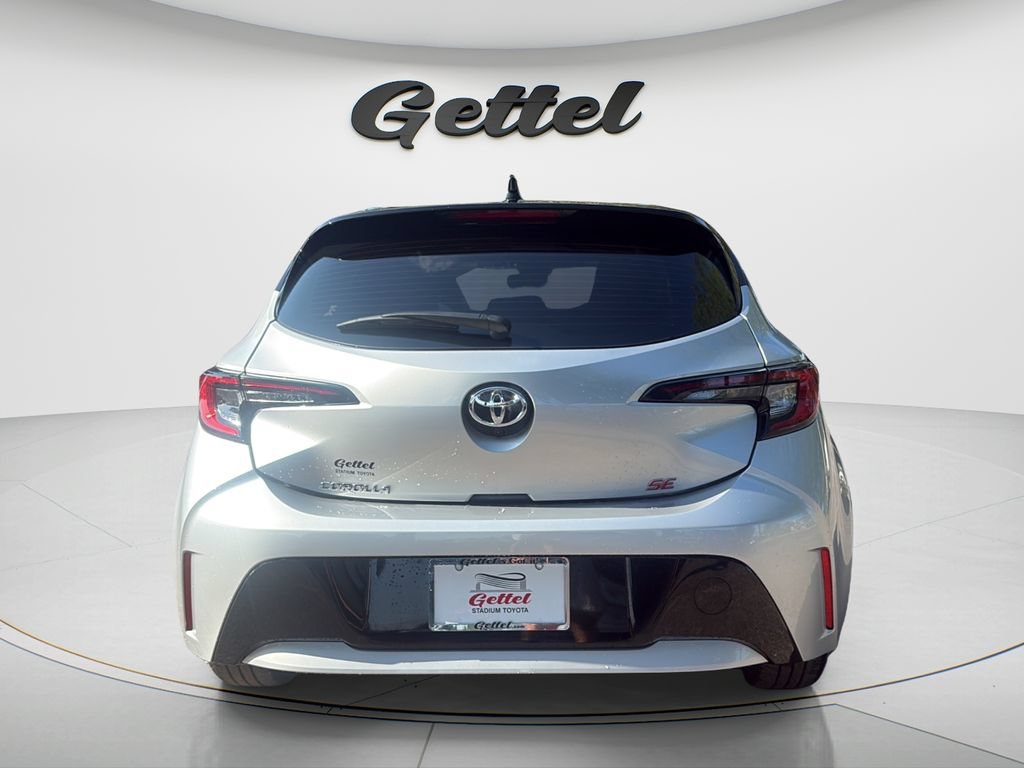 Used 2025 Toyota Corolla SE w/ SE Package FWD image 6