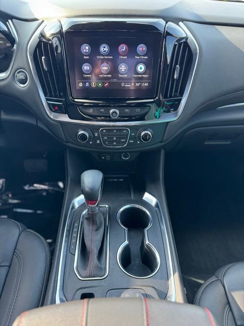 Used 2023 Chevrolet Traverse RS image 21