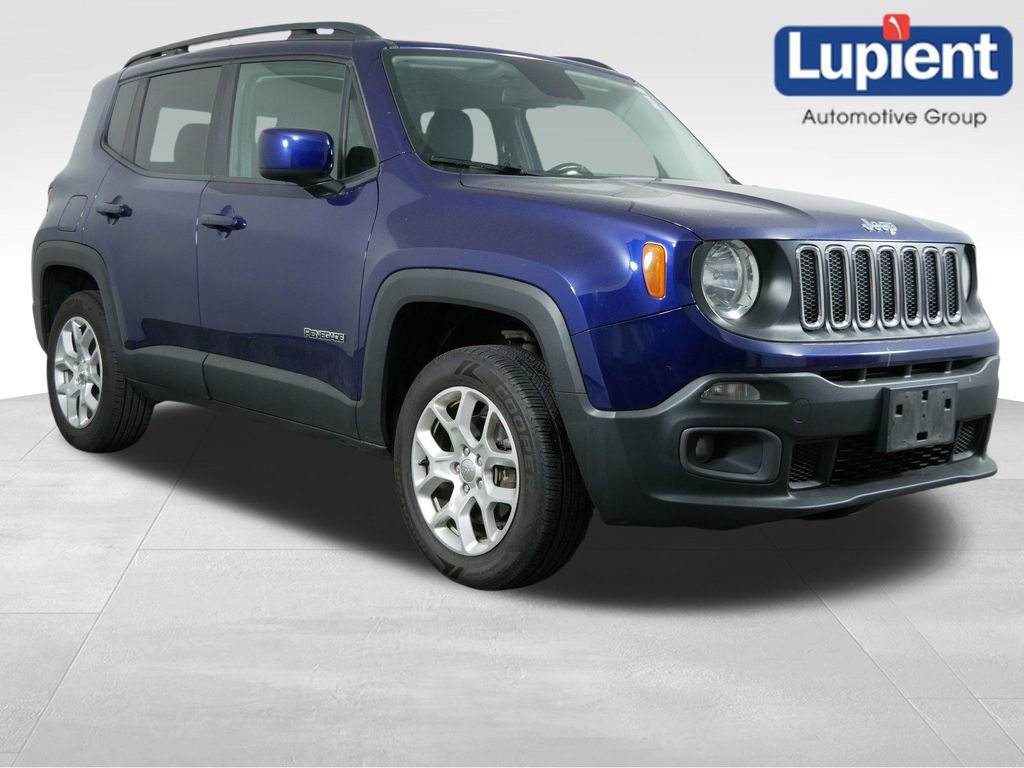 Used 2017 Jeep Renegade Latitude AWD/4WD image 1
