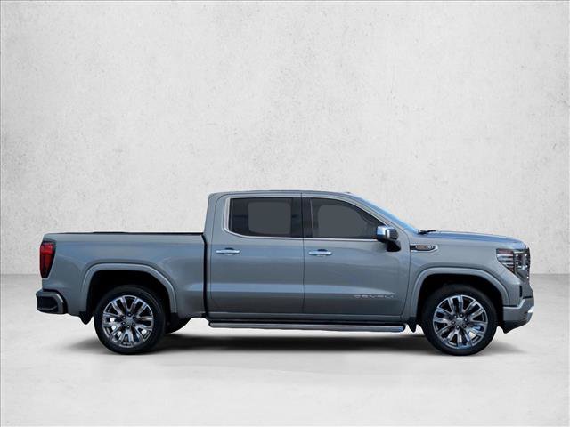 Used 2024 GMC Sierra 1500 Denali w/ Denali Reserve Package AWD/4WD image 4