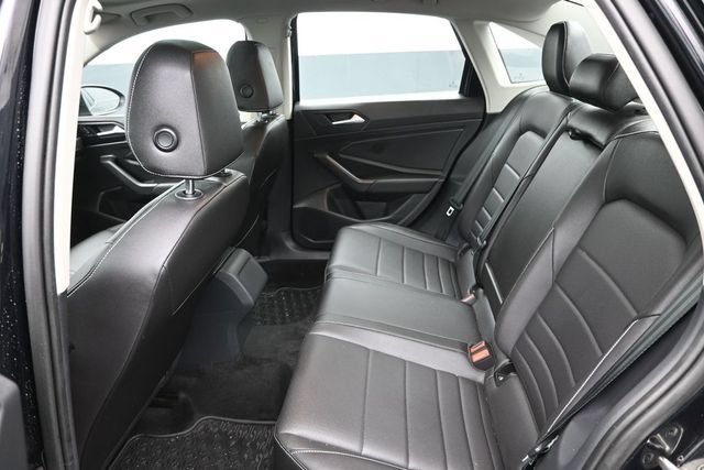 Used 2023 Volkswagen Jetta SE FWD image 22