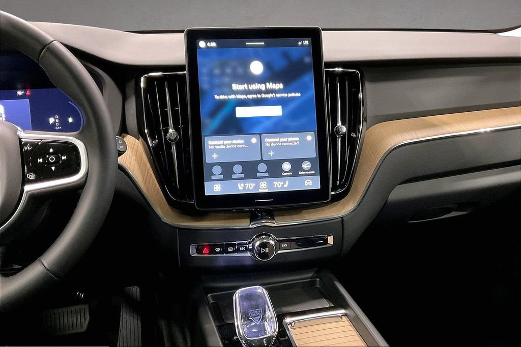 New 2026 Volvo XC60 B5 Core w/ Protection Package Premier image 6